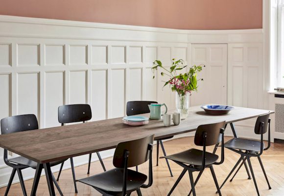 03 - result-chair_pyramid-table_1390x800